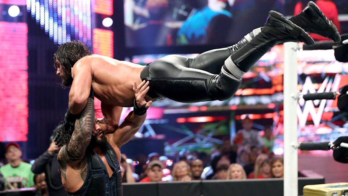 Roman Reigns Vs Seth Rollins Photos Wwe 5635