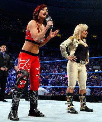 Victoria vs. Michelle McCool | WWE