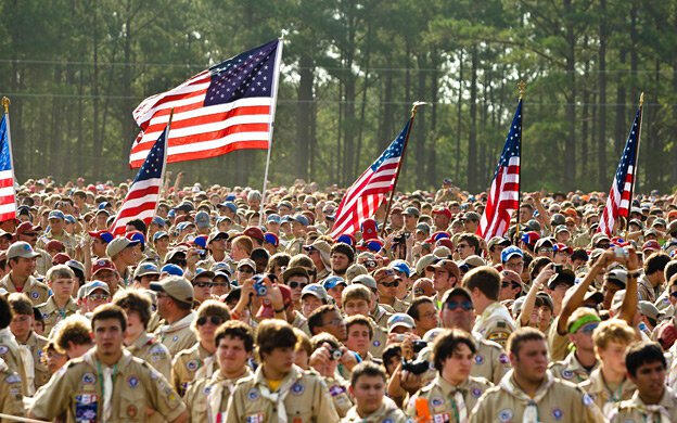 Superstars visit the Boy Scout Jamboree on behalf of National Guard