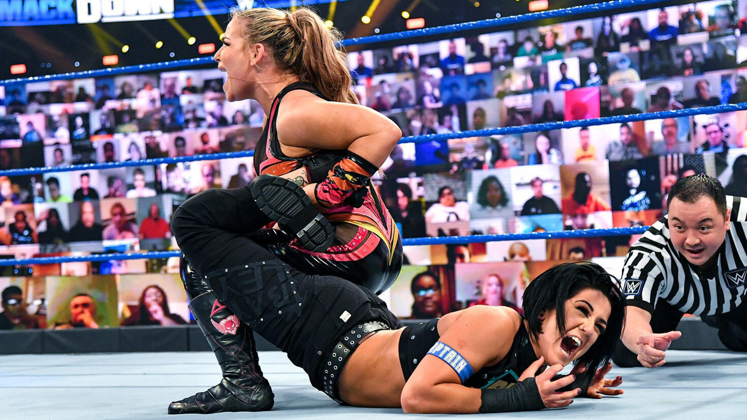 WWE Smackdown Preview (11/12/20): Roman Reigns; Carmella-Sasha Banks 1