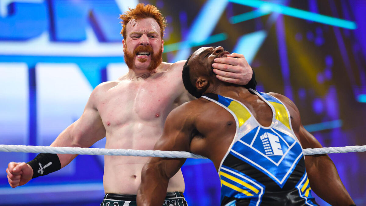 Top WWE Smackdown Star Breaks His Neck; Wrestling World Reacts To Injury 1