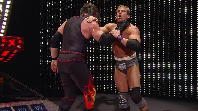 masked kane chokeslam