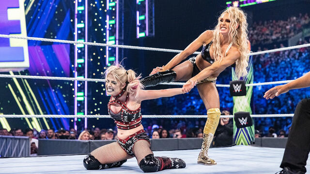 "Charlotte Flair vs. Alexa Bliss — Raw Women's Title Match: Extreme Rules  2021 (Full Match)"