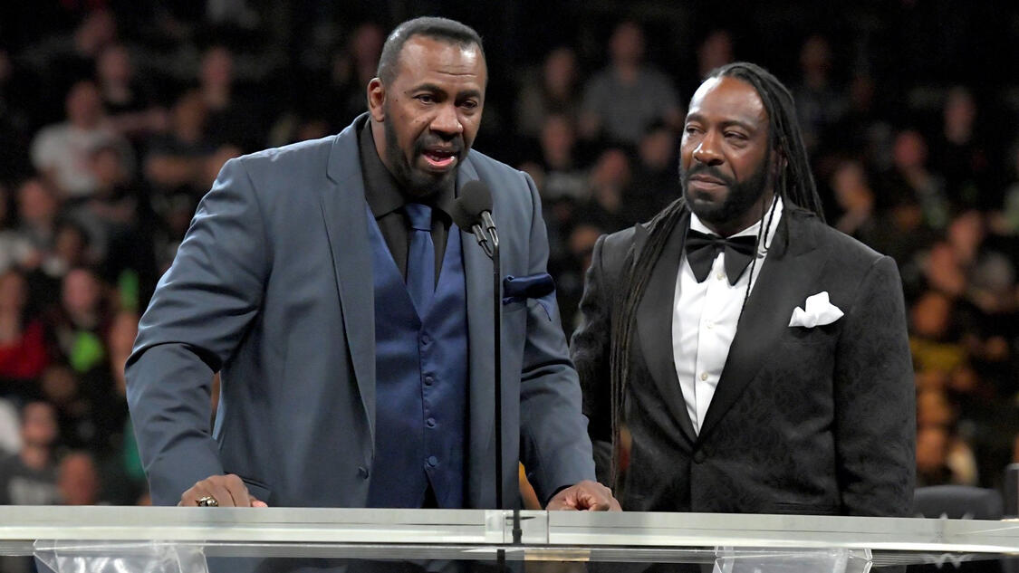 Booker T cedes the spotlight to Stevie Ray at Harlem Heat’s WWE Hall of ...