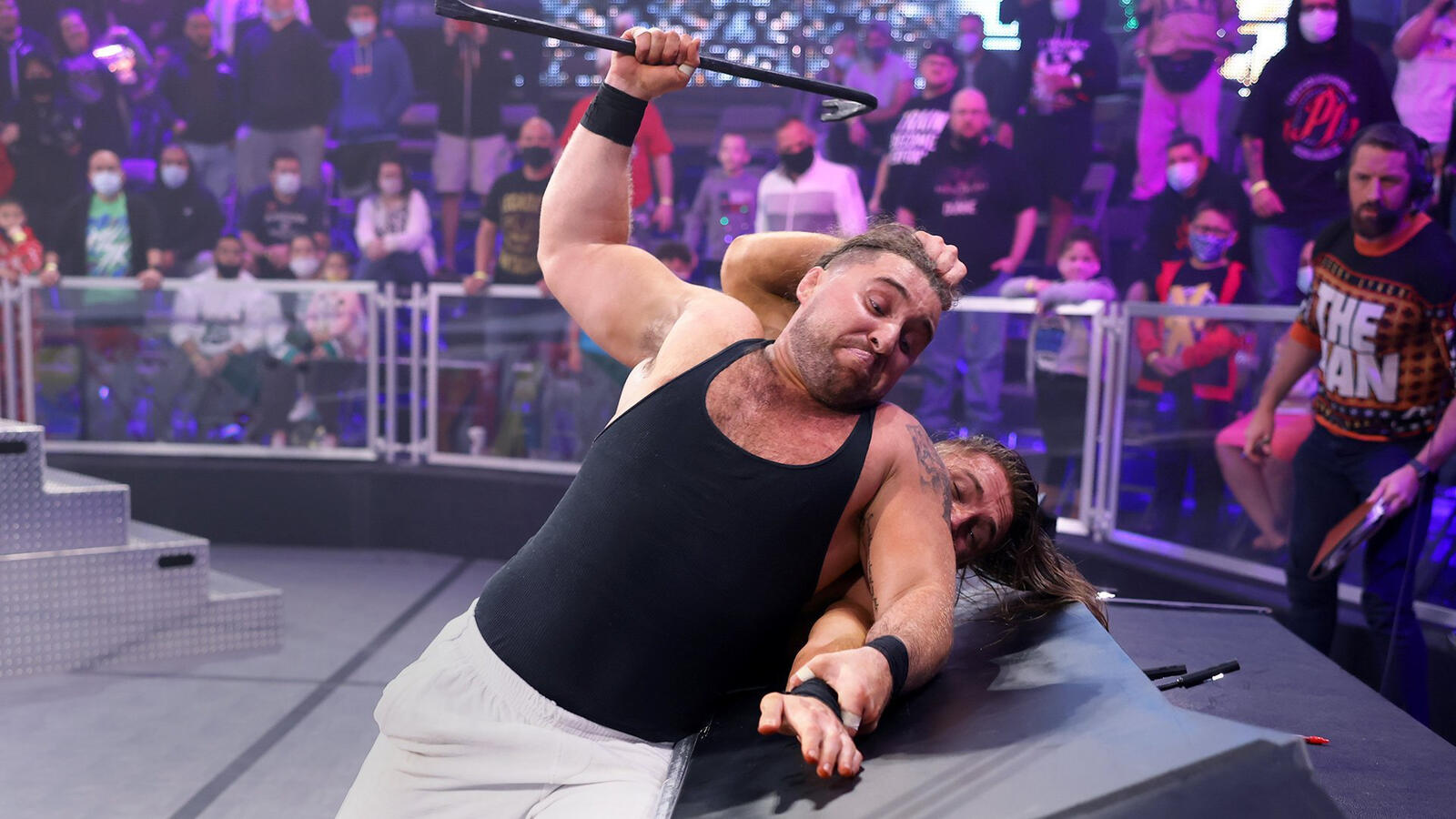 WWE NXT 2.0 Results (21/12/21): Street Fight; Dunne vs. Tony 5