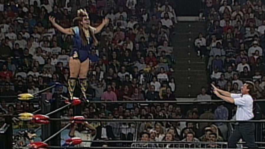Bull Nakano & Akira Hokuto vs. Mayumi Ozaki & Cutie Suzuki: WCW World War 3 1995 | WWE