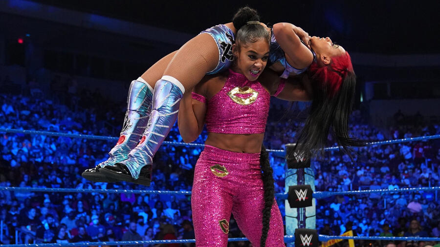 Becky Lynch Has Major Praise for Bianca Belair, Belair Ready for