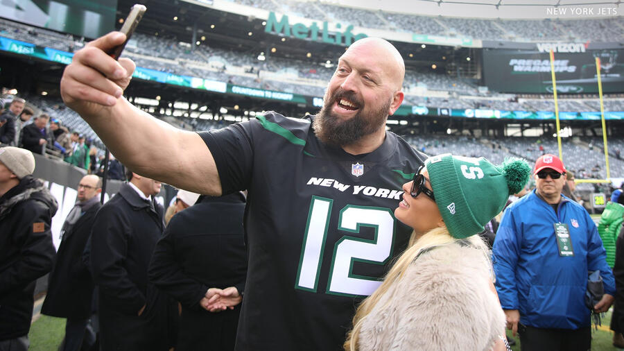 WWE Superstars attend New York Jets Kids Day: photos